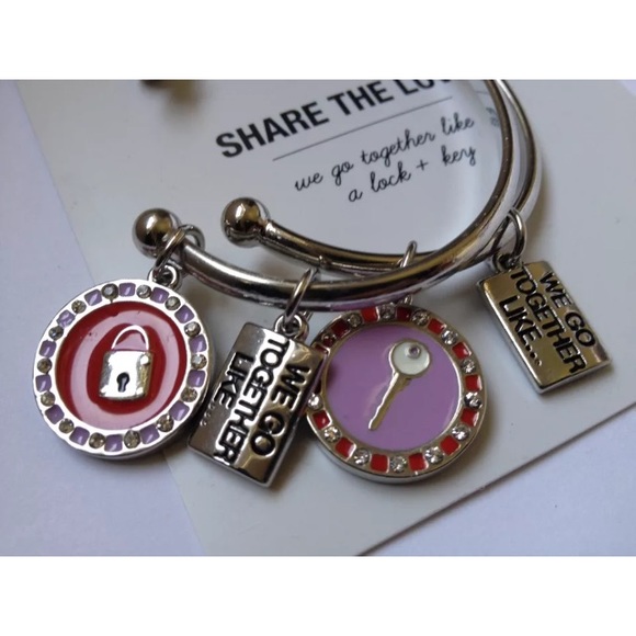 BCBGENERATION FRIENDSHIP BRACELETS SILVER LOCK KEY - Picture 3 of 3